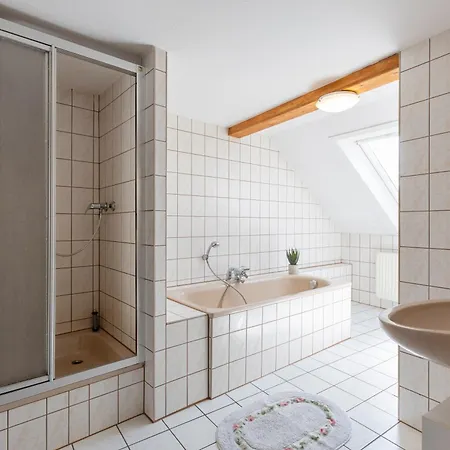 Appartement Flex Aparts - Moeblierte In *