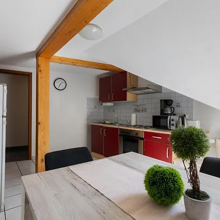 Flex Aparts - Moeblierte In * Zwickau